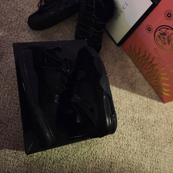 Retro Jordan 4 Black Cat(2020) ♠️?